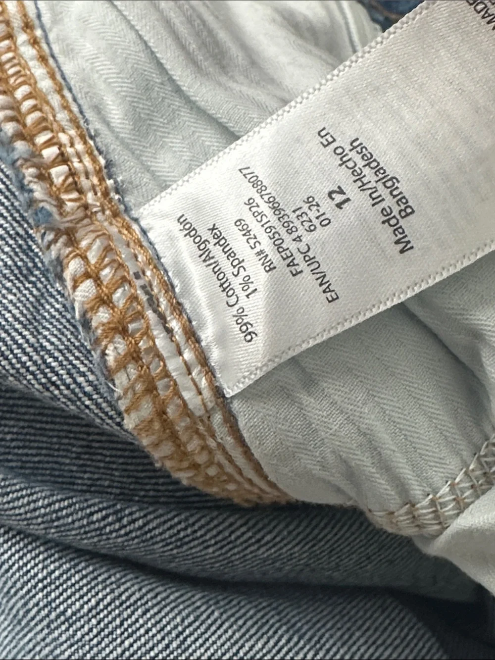 Women's Mid Rise Wide Hem Barrel Jeans Size